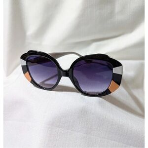Stylish Black and Orange Women's Sunglasses